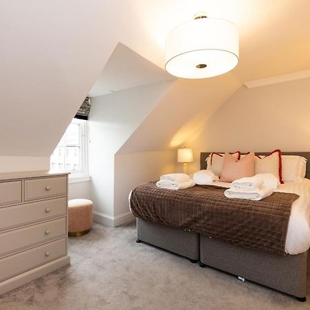 Righ Properties - Luxurious City Centre Three Bedroom Apartment 爱丁堡 外观 照片