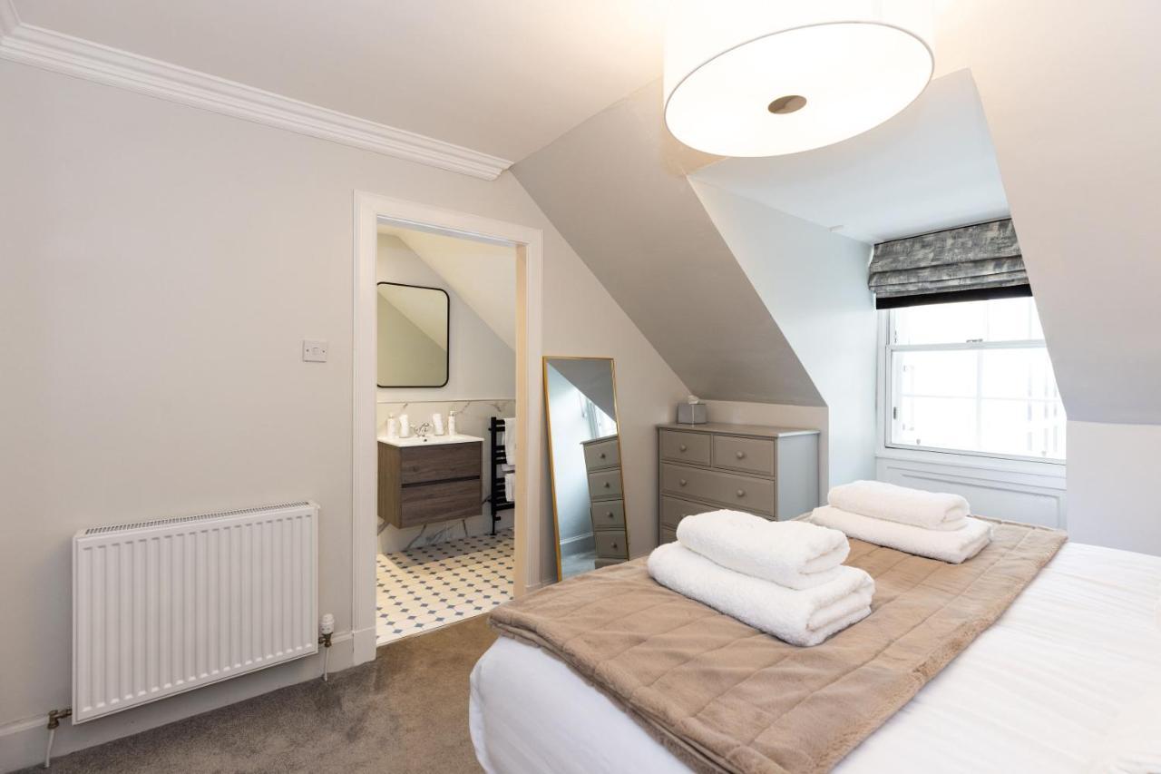 Righ Properties - Luxurious City Centre Three Bedroom Apartment 爱丁堡 外观 照片
