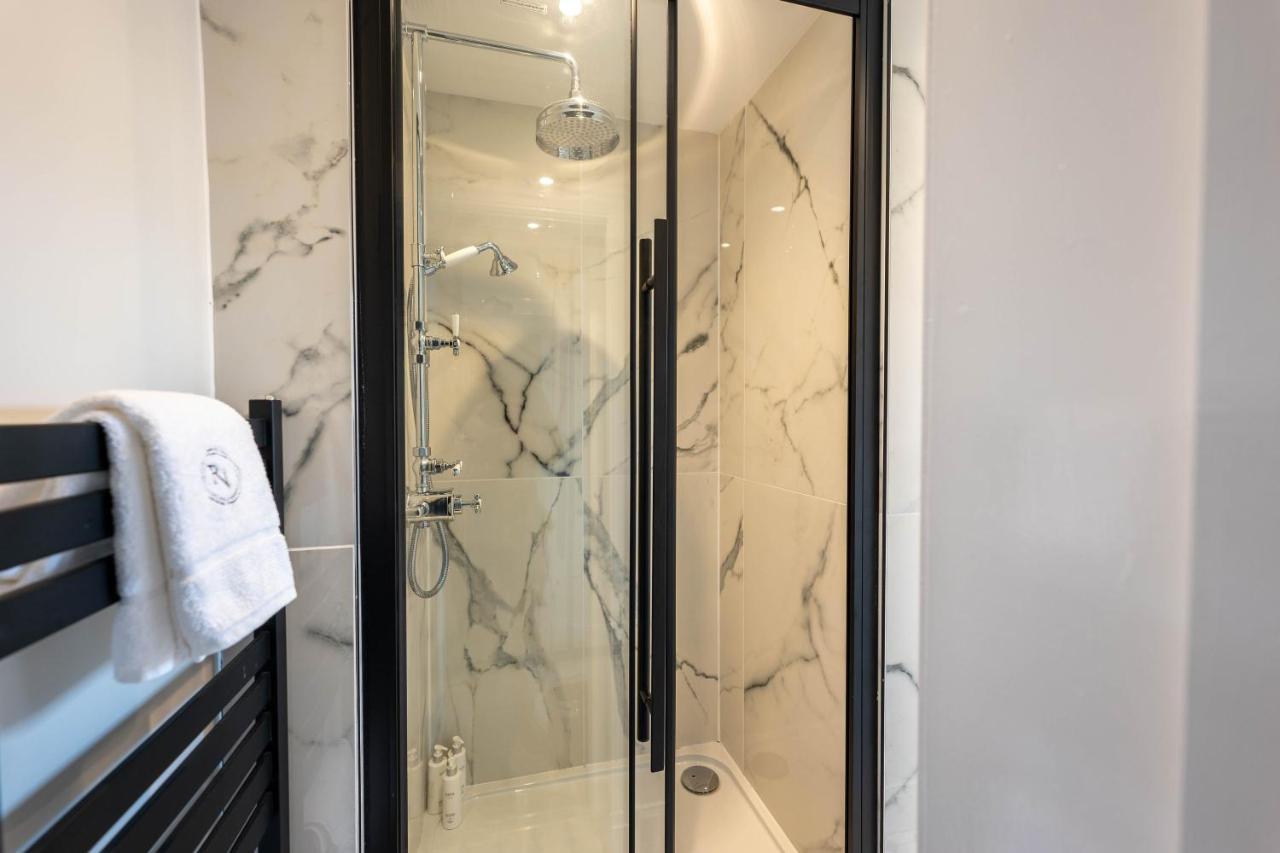 Righ Properties - Luxurious City Centre Three Bedroom Apartment 爱丁堡 外观 照片