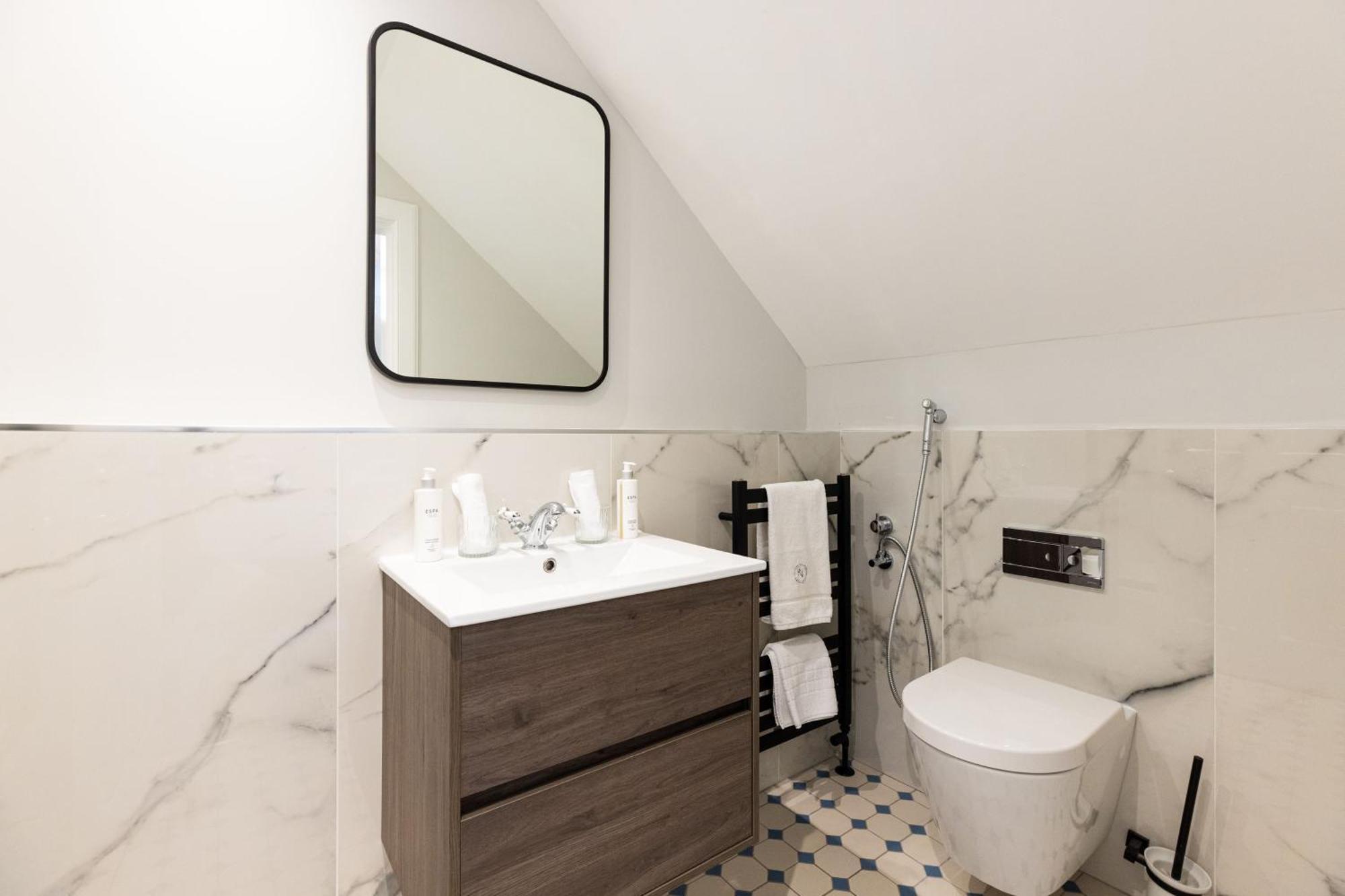 Righ Properties - Luxurious City Centre Three Bedroom Apartment 爱丁堡 外观 照片